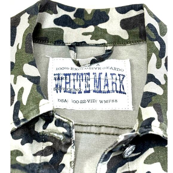 White Mark Denim Collection Women's Stretch Button Up Camo Jean Jacket Large - Picture 7 of 11